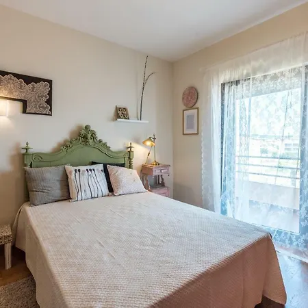 Varanda Do Castelo - Charming In A Historical Town Apartment *